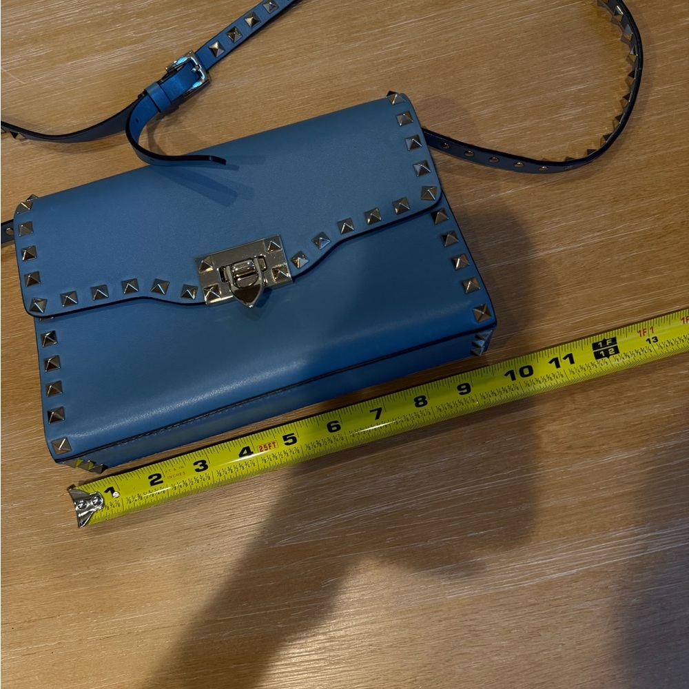 Valentino Garavani Rockstud Leather Crossbody Bag – Light Blue - Picture 2 of 14